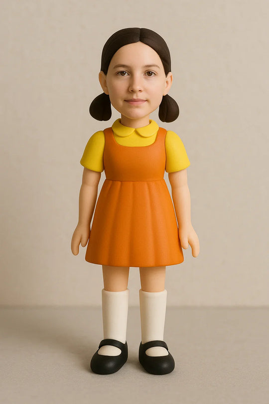 Custom Squid Game Female Bobblehead - Handmade Polymer Clay Figurine Based on Your Photo