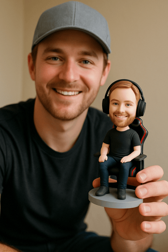 Custom Bobble Head Mini Figurine ESports Gamer Customized