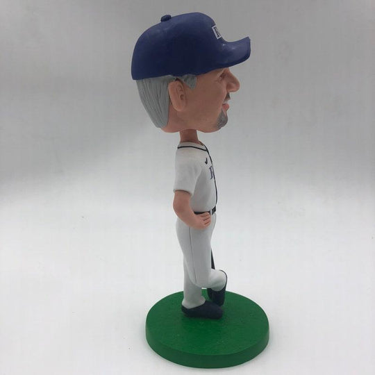 Bobble Head Figurines | Custom Figurine | Coupleofthings