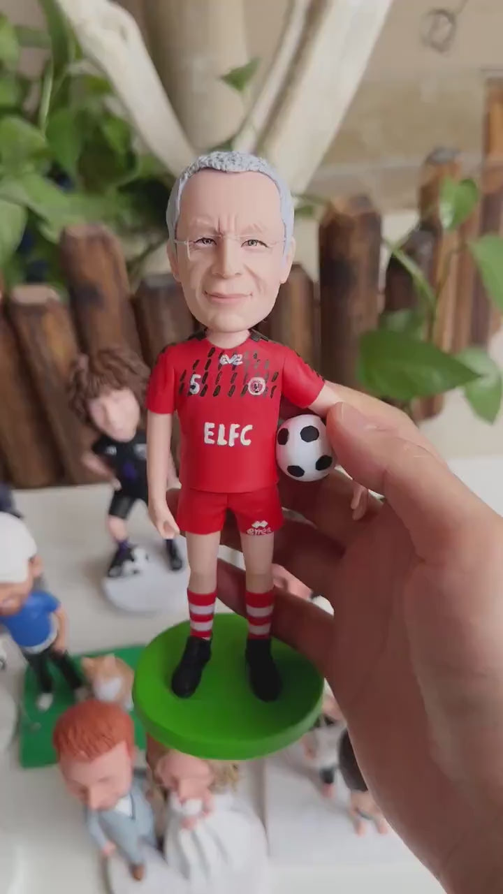 Personalize Your Soccer Team Event with Custom Bobbleheads: Unique Custom Cake Toppers and Corporate Gifts