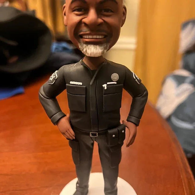 🎓 Are Bobbleheads Good Corporate Retirement Gifts?