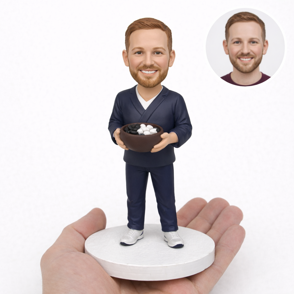 Custom Go Player Bobblehead – Personalized Board Game Figurine with Go Stones Bowl