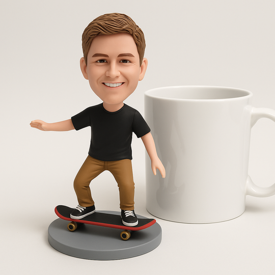 Custom Skateboarder Bobblehead – Personalized Skater Figurine Gift