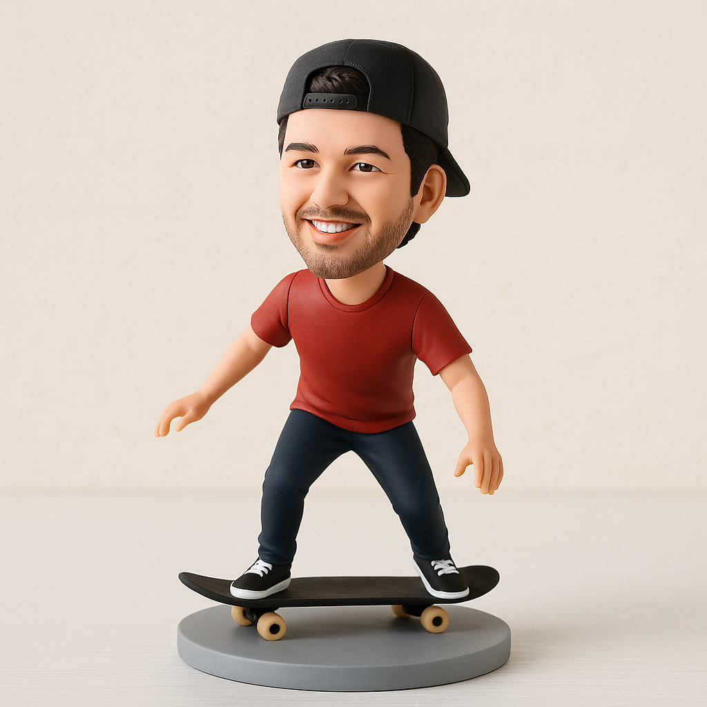 Custom Skateboarder Bobblehead – Personalized Skater Figurine Gift