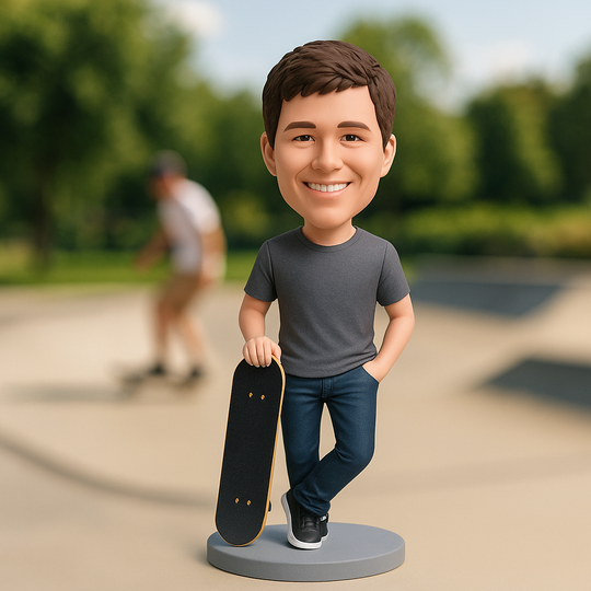 Custom Skateboarder Bobblehead – Personalized Skater Figurine Gift