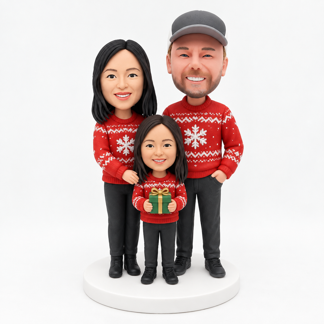 Custom Family Christmas Bobblehead – Personalized Holiday Figurine with Kids & Pets
