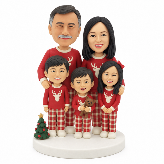 Custom Family Christmas Bobblehead – Personalized Holiday Figurine with Kids & Pets