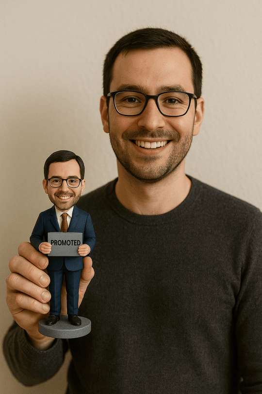 Custom Bobble Head Mini Figurine Promotion Celebration