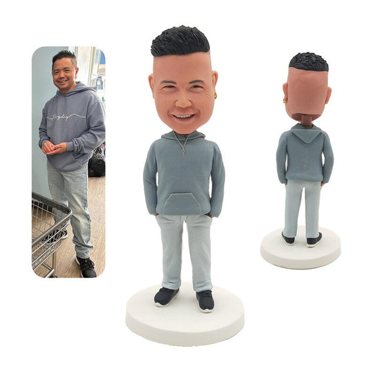 Example of the custom figurine design; personalised from customer reference photos