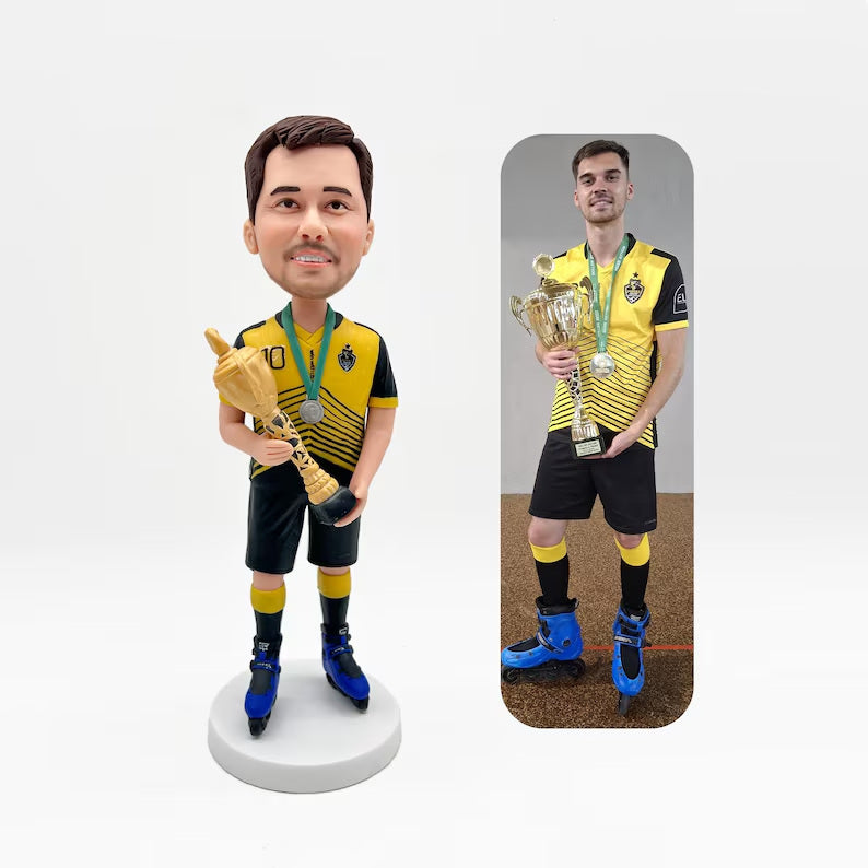 Example of the custom figurine design; personalised from customer reference photos