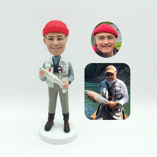 Example of the custom figurine design; personalised from customer reference photos