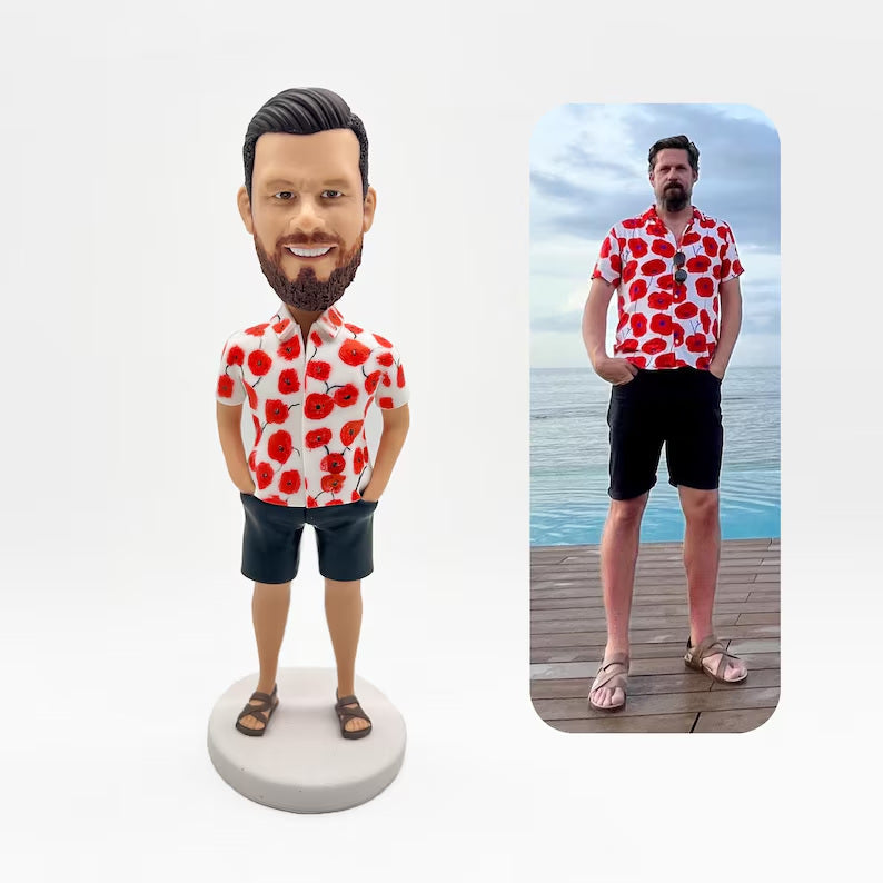 Example of the custom figurine design; personalised from customer reference photos