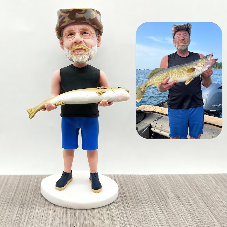 Example of the custom figurine design; personalised from customer reference photos