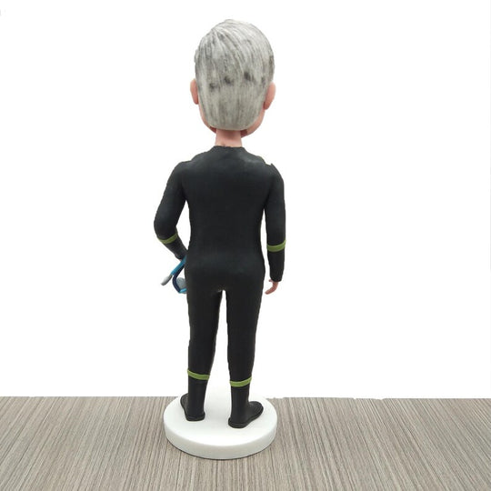 Rear view of the same example figurine design