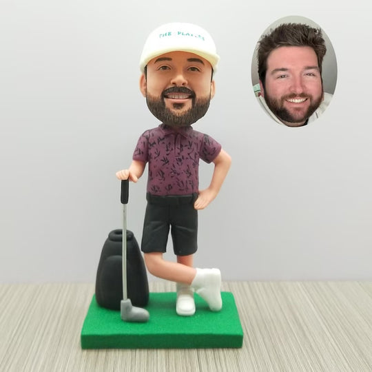 Example of the custom figurine design; personalised from customer reference photos