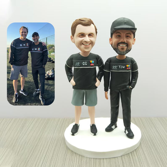 Personalised Matching Dark Tops Couple Figurines from Photos; example sculpture